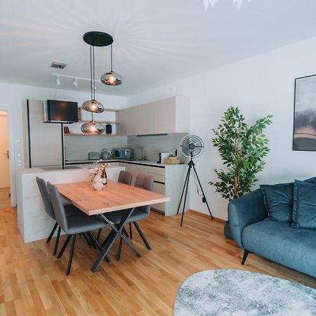 Apartment Kus Velden Фельден-ам-Вёртер-Зе Экстерьер фото